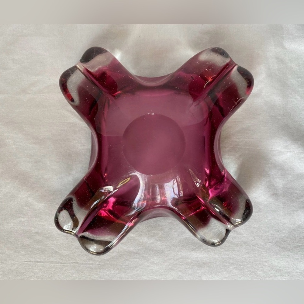 Pink and Clear Art Glass Cigar Ashtray - Picture 4 of 7